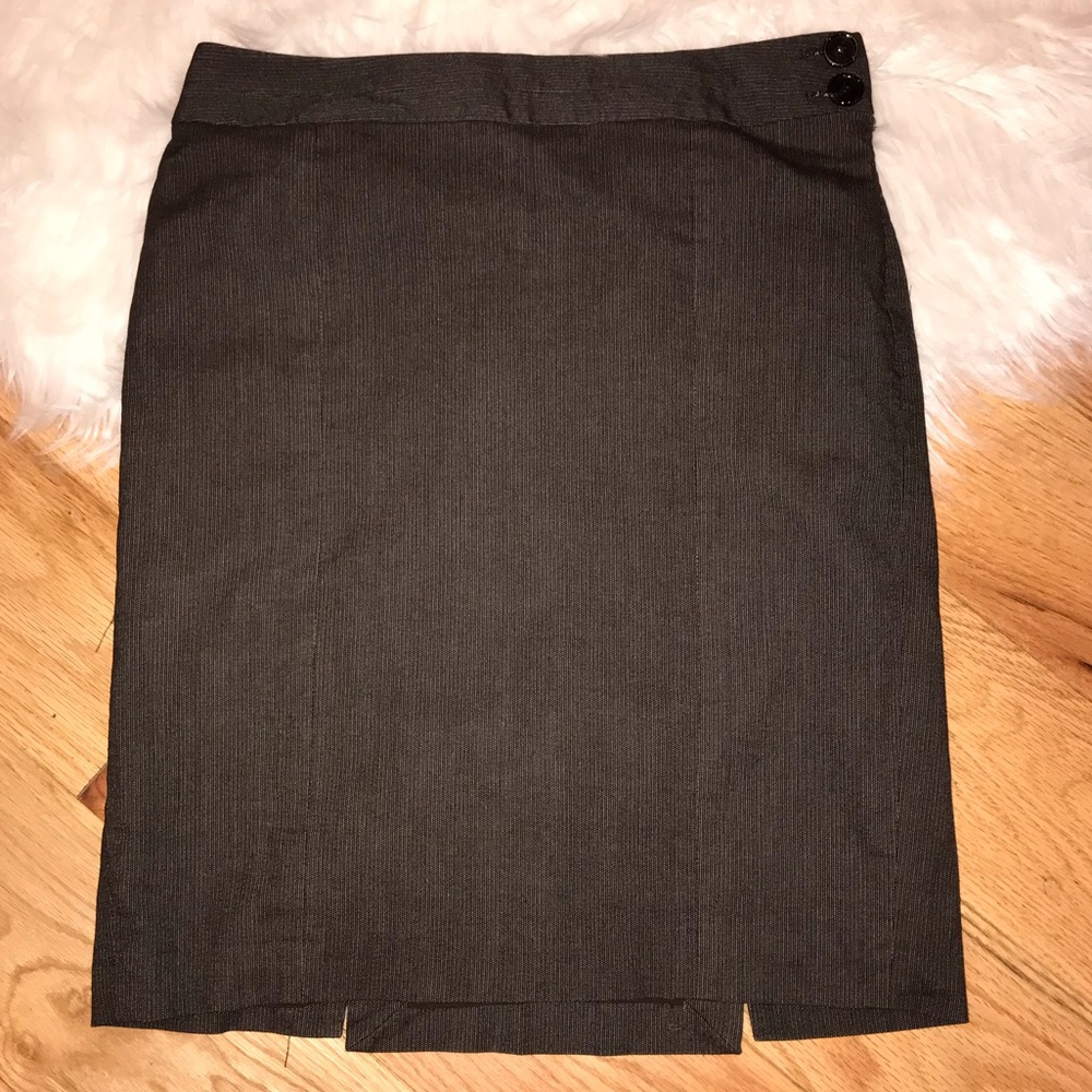 The Limited Size 4 Brown Striped Skirt